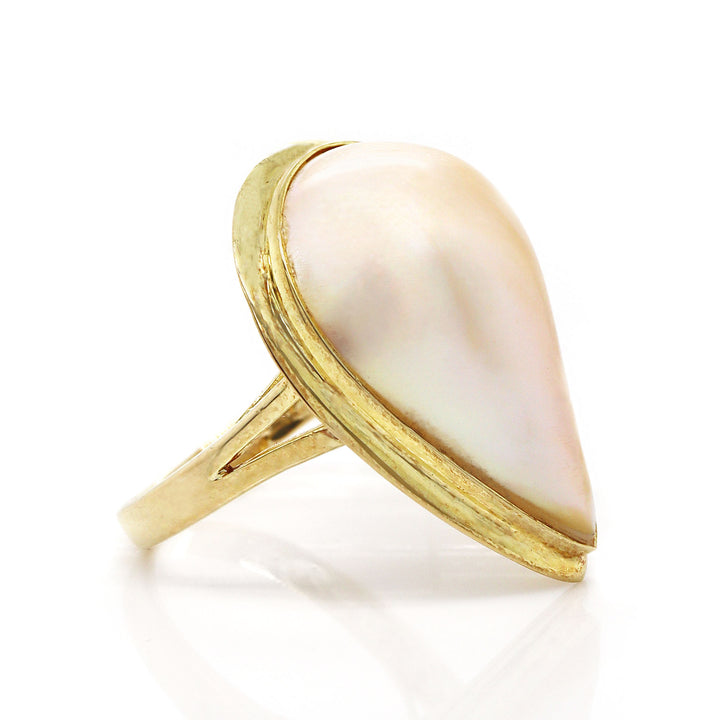 14CT Yellow Gold Mabe Pearl Cocktail Ring