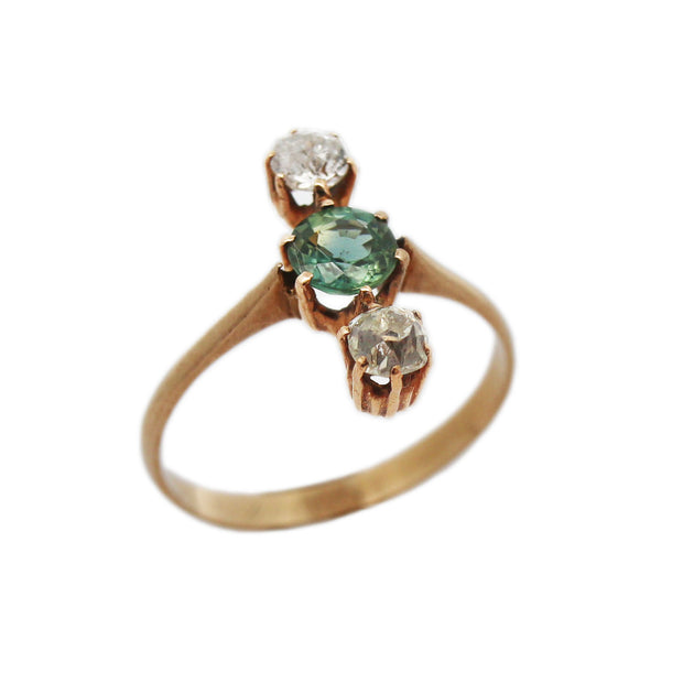 18CT Yellow Gold Antique Sapphire & Diamond Trilogy Ring