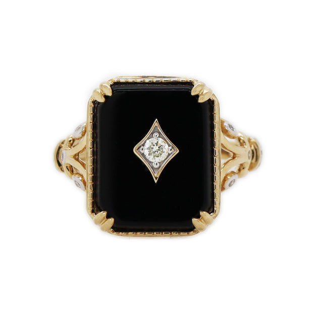 14CT yellow gold black onyx and diamond ring