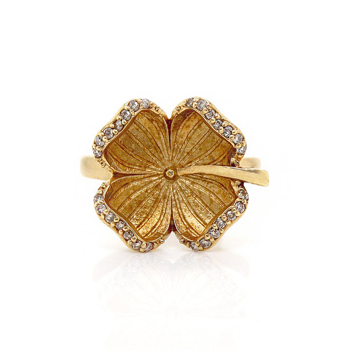 18CT Yellow Gold Diamond Flower Ring