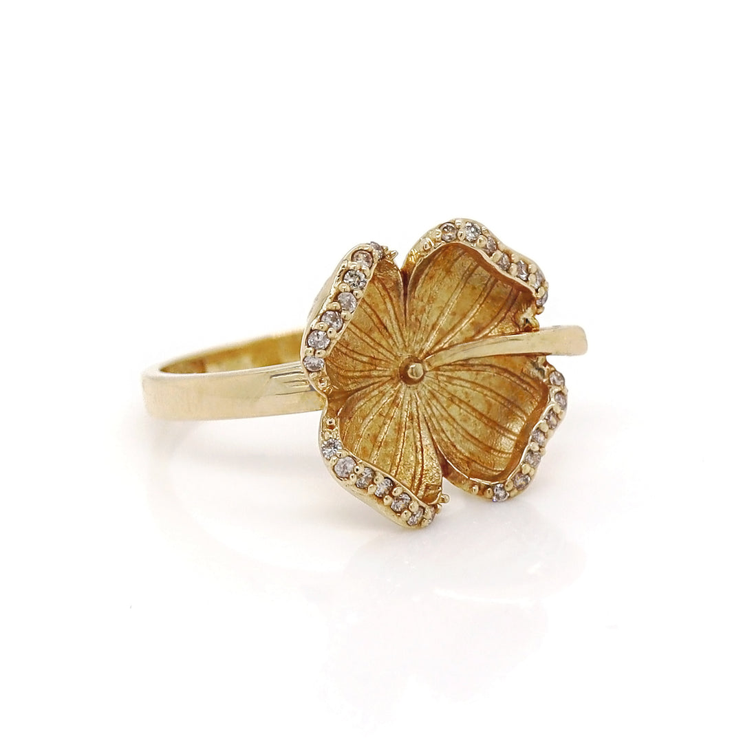 18CT Yellow Gold Diamond Flower Ring