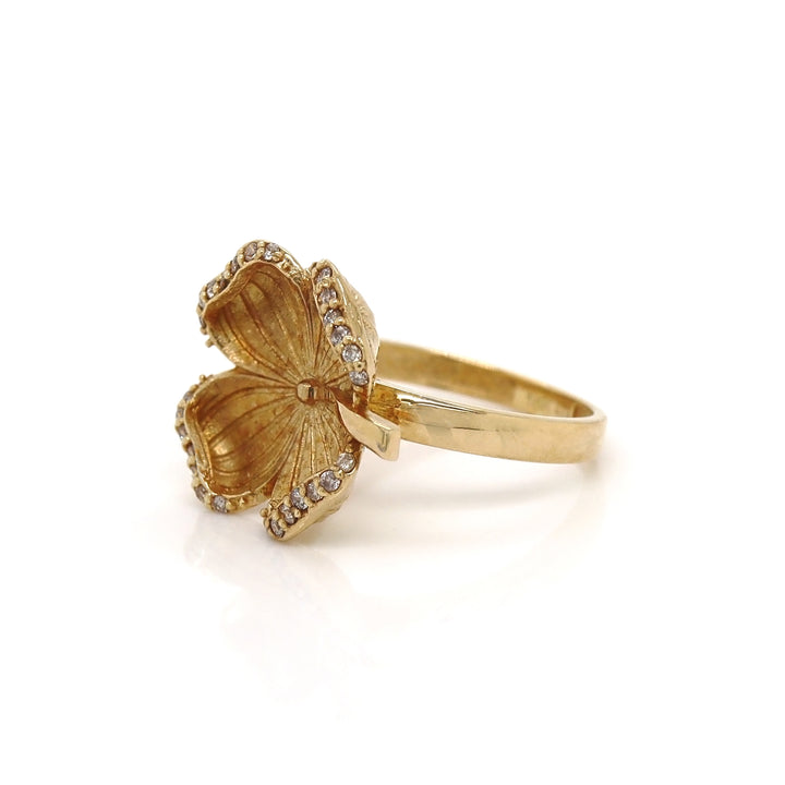 18CT Yellow Gold Diamond Flower Ring