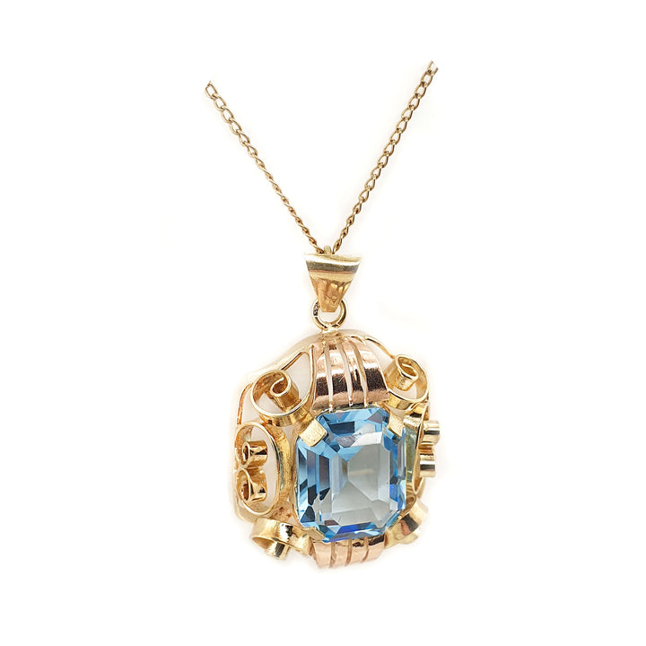 14CT Yellow Gold Vintage Retro Blue Topaz Pendant And Necklace