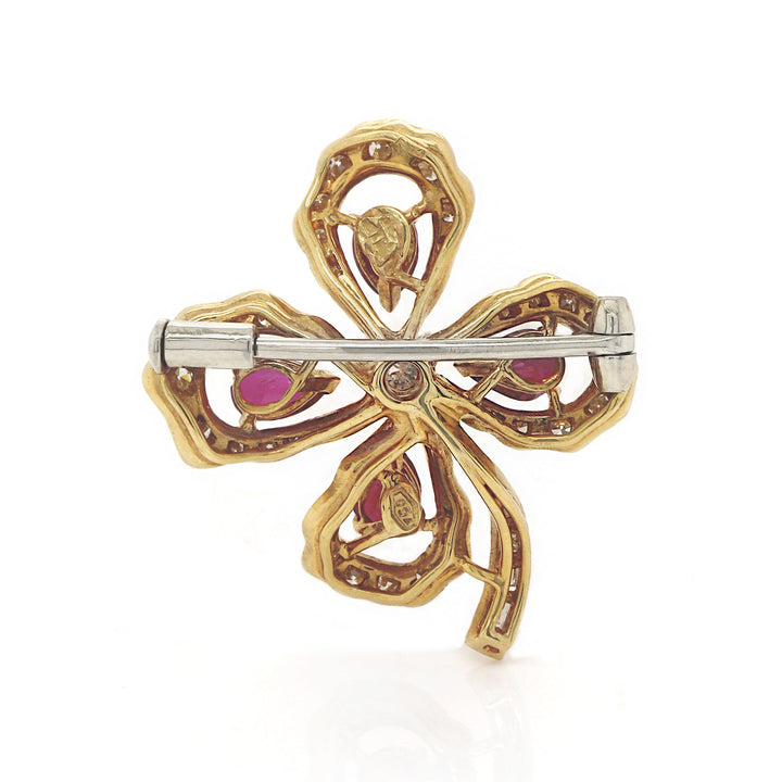 18ct Yellow Gold Vintage Ruby & Diamond Clover Brooch