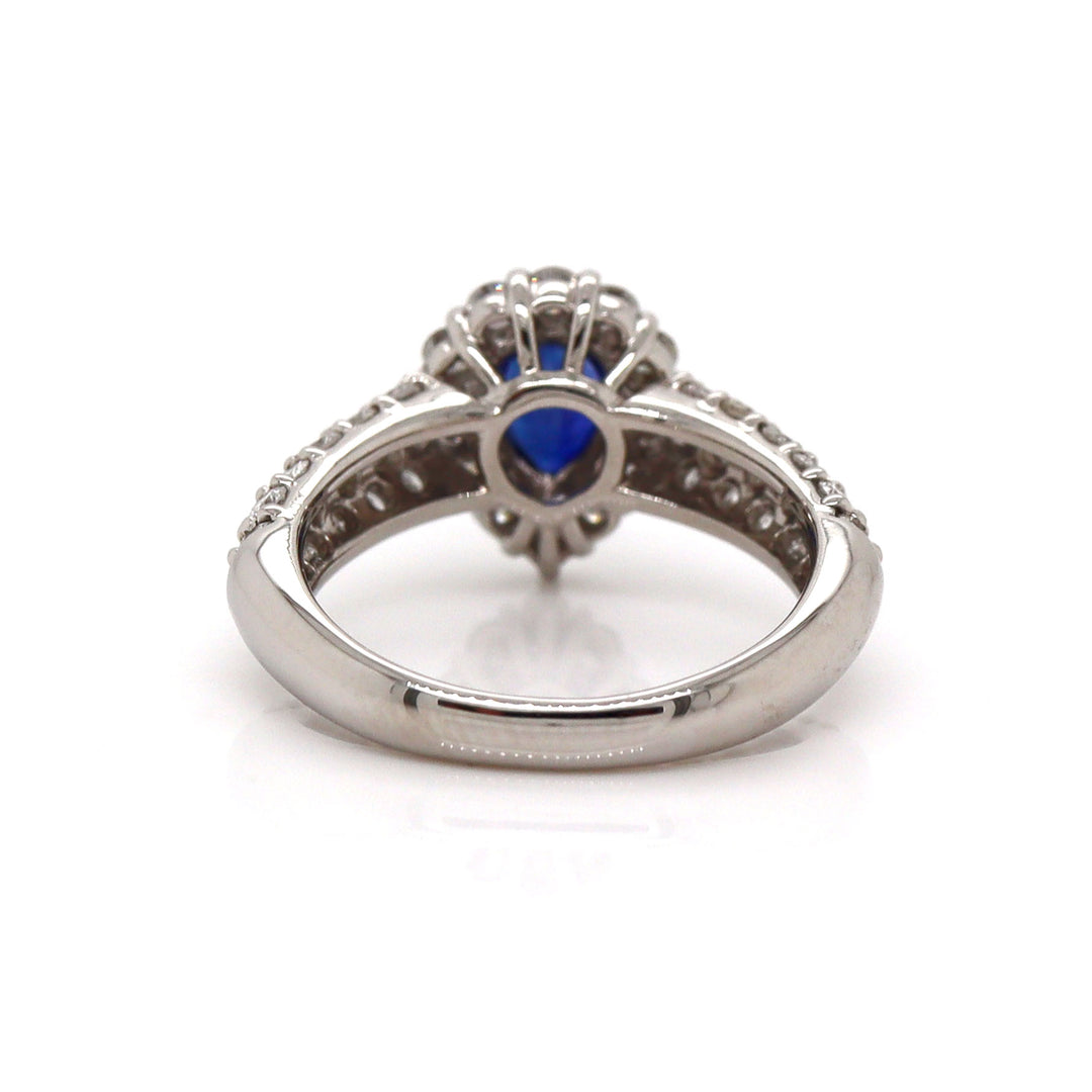 Platinum Pt900 Sapphire and Diamond Ring
