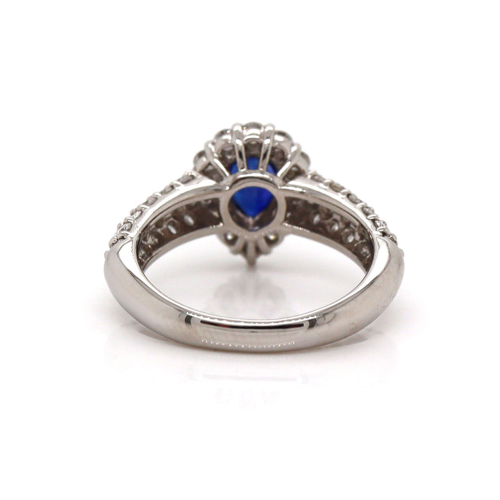 Platinum Pt900 Sapphire and Diamond Ring