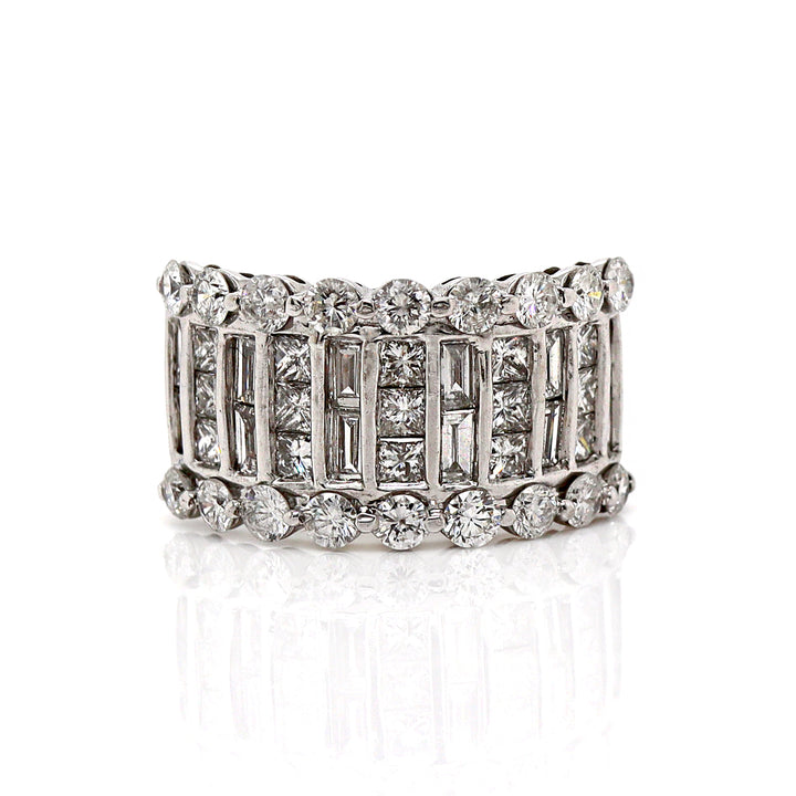 14ct White Gold Vintage Diamond Band Ring