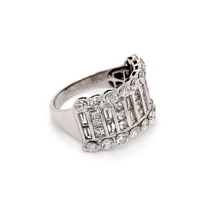 14ct White Gold Vintage Diamond Band Ring