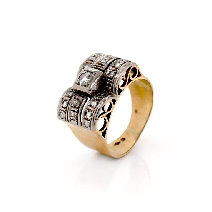 18ct Gold Retro Diamond Cocktail Ring