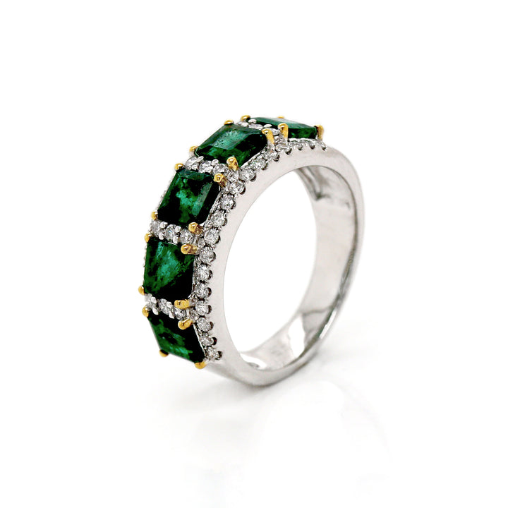 Platinum PT950 Emerald And Diamond Ring