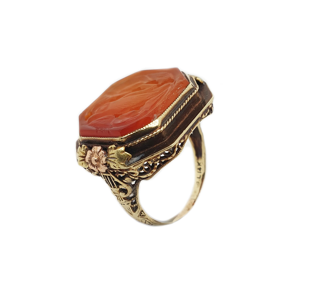14CT Tri-colour Gold Carnelian Carved Intaglio C.1930 Ring