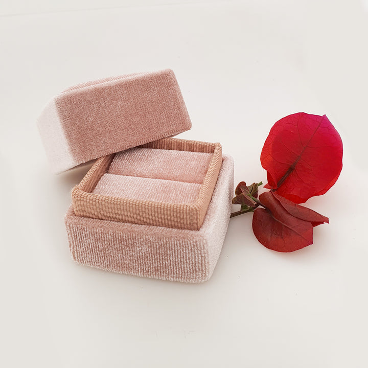 Soft Pink Ring Box - Antique Vintage Inspired