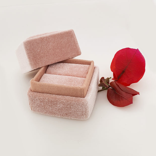 Soft Pink Ring Box - Antique Vintage Inspired